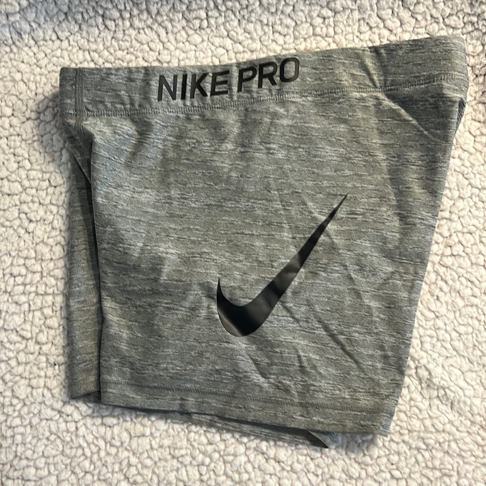 COPY - Nike pro grey spandex - size medium - Picture 2 of 4
